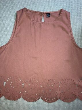 SHEIN Terracotta Laser-Cut Hem Sleeveless Tank